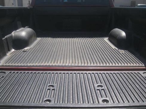 Used 2010 Toyota Tundra 4x4 Double Cab image 13