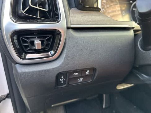 Used 2021 Kia Sorento SX Prestige image 14