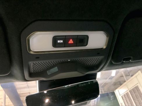 Used 2023 Rivian R1S Launch Edition Quad AWD/4WD image 32