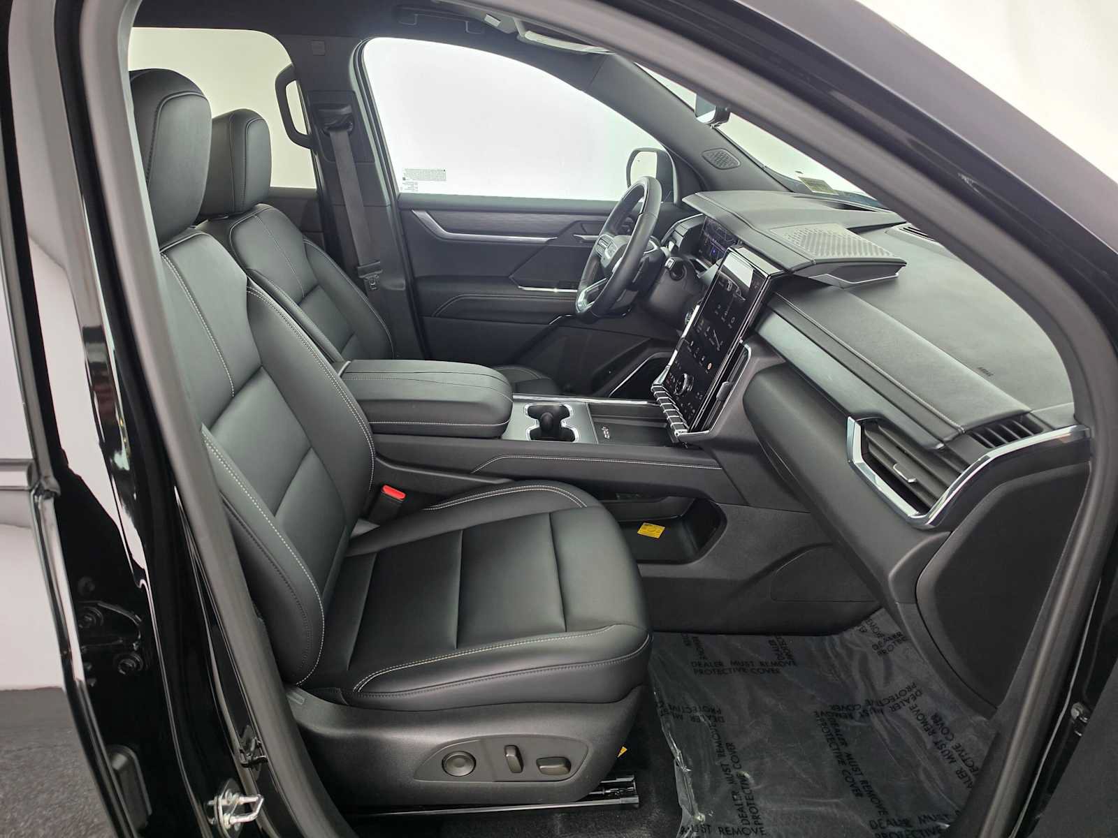 Used 2026 GMC Acadia Elevation w/ Super Cruise Package FWD image 10