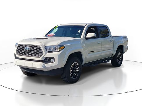 Certified 2023 Toyota Tacoma TRD Sport RWD image 3