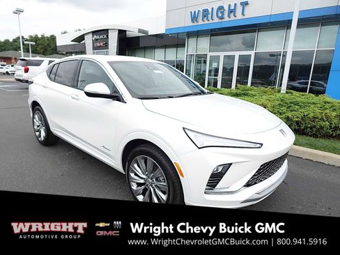 New 2025 Buick Envista Avenir image 1