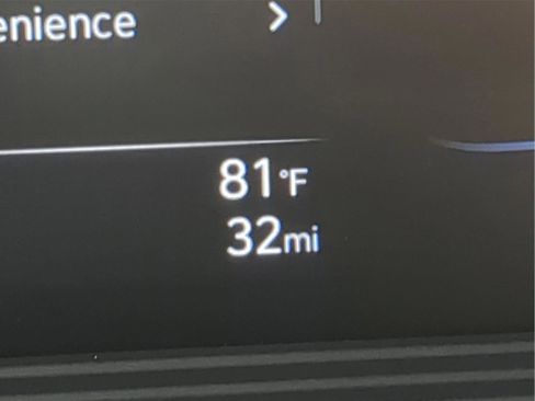 New 2026 Hyundai Venue SE image 33