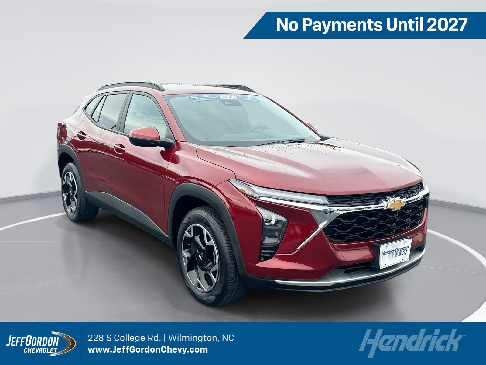 Used 2025 Chevrolet Trax LT w/ LT Convenience Package FWD image 1