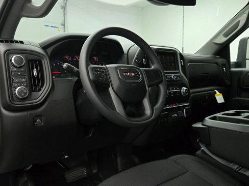 New 2026 GMC Sierra 3500 Pro image 18