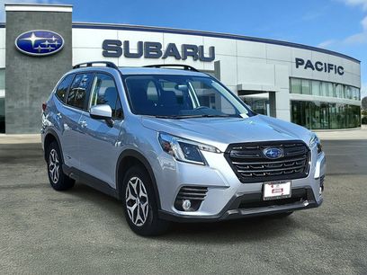 Used 2022 Subaru Forester Premium w/ Popular Package #1
