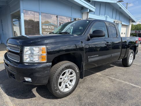 Used 2013 Chevrolet Silverado 1500 LTZ w/ LTZ Plus Package AWD/4WD image 1