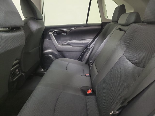 Used 2025 Toyota RAV4 LE FWD image 12