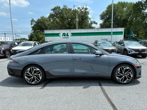 Used 2023 Hyundai Ioniq 6 SEL w/ Cargo Package AWD/4WD image 2
