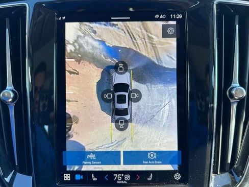 Used 2024 Volvo S60 B5 Plus image 20