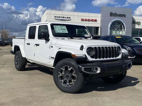 New 2026 Jeep Gladiator Sport AWD/4WD image 32