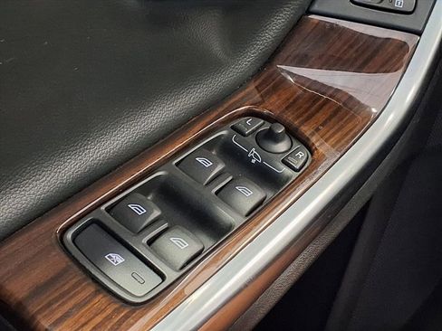 Used 2016 Volvo S60 T5 Premier w/ Climate Package image 33