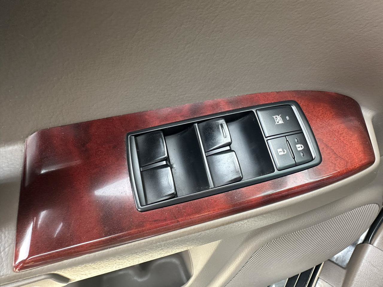 Used 2013 Lexus GX 460 Premium AWD/4WD image 42