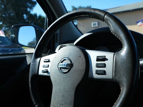 Used 2021 Nissan Frontier PRO-4X w/ Pro-4x Utility Package image 42