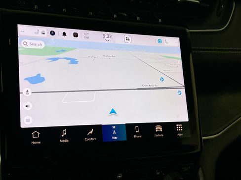 Used 2023 Jeep Grand Cherokee Limited image 13