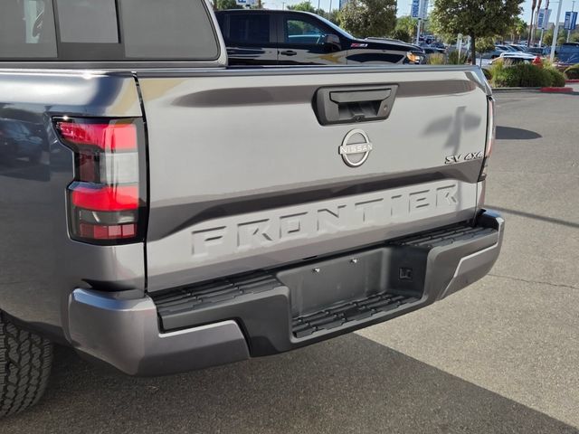 Used 2022 Nissan Frontier SV AWD/4WD image 5