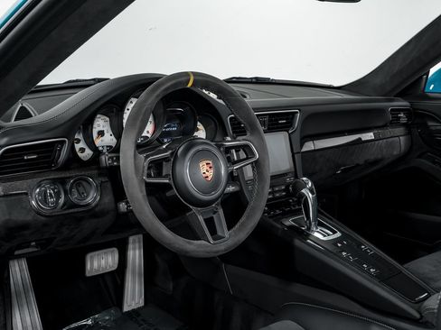 Used 2018 Porsche 911 GT2 RS w/ Weissach Package RWD image 13