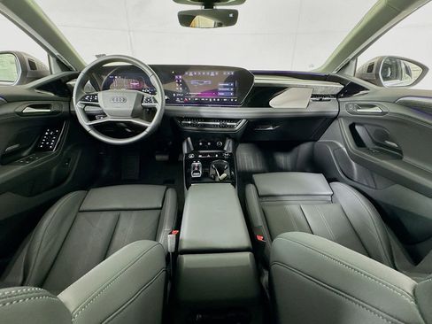 Used 2025 Audi A6 e-tron Premium Plus w/ Premium Plus RWD image 27