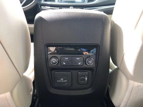 Used 2022 Buick Enclave Premium w/ Surround and Sites Package FWD image 32