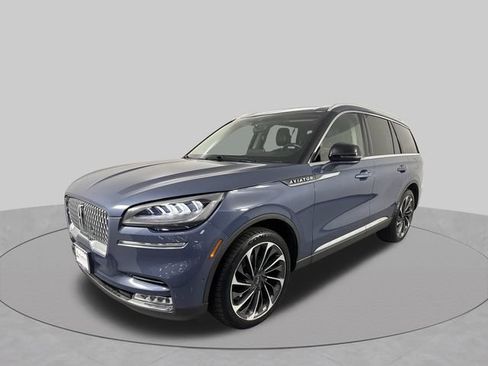 Used 2021 Lincoln Aviator Reserve w/ Equipment Group 201A AWD/4WD image 2