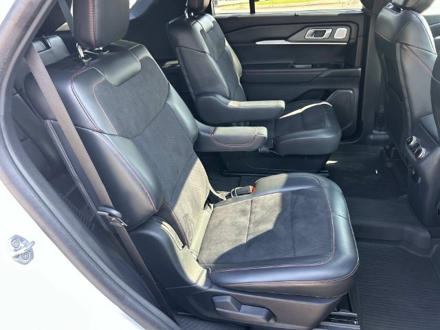 Certified 2025 Ford Explorer ST AWD/4WD image 28