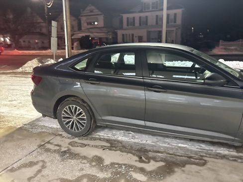 Used 2021 Volkswagen Jetta S image 8