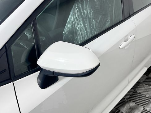 Used 2023 Toyota Corolla LE FWD image 13