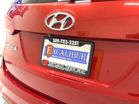 Used 2017 Hyundai Santa Fe Sport FWD image 16
