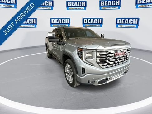 Used 2024 GMC Sierra 1500 Denali w/ Denali Reserve Package image 2
