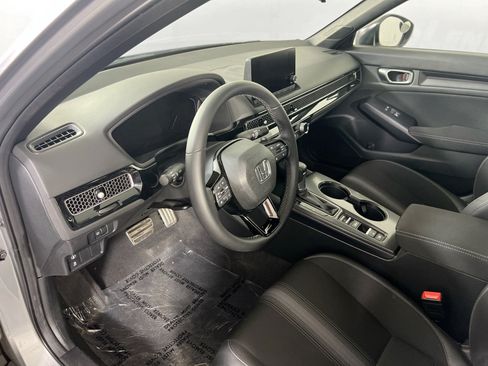 Used 2024 Honda Civic Sport image 9