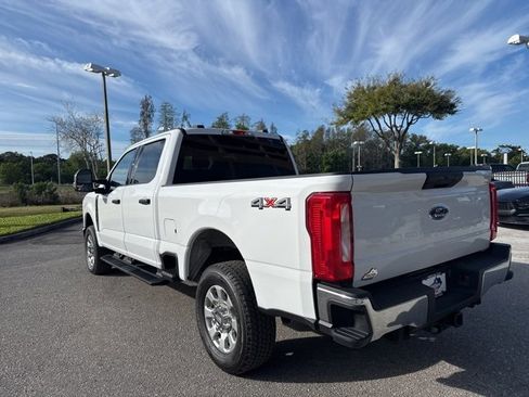 Used 2024 Ford F250 XLT image 3