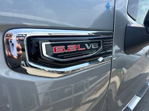 New 2026 GMC Sierra 1500 SLT w/ SLT Premium Package AWD/4WD image 19