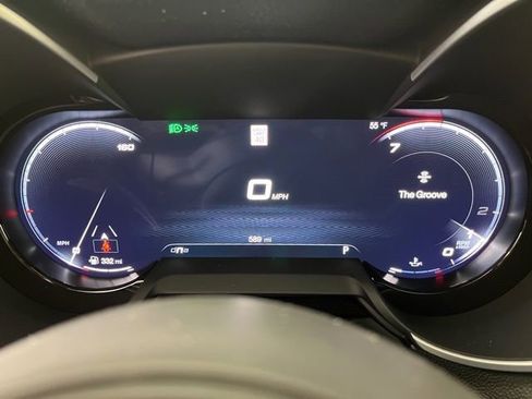 Used 2025 Alfa Romeo Stelvio Sprint w/ Convenience Package image 26