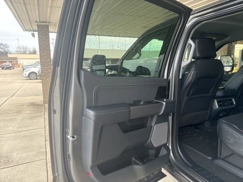 New 2026 Ford F250 Lariat w/ Lariat Premium Package AWD/4WD image 17