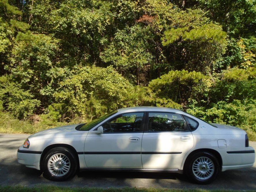Used 2001 Chevrolet Impala w/ Preferred Equipment Group FWD image 8
