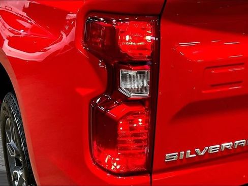 Certified 2025 Chevrolet Silverado 1500 LT w/ All Star Edition Plus AWD/4WD image 21
