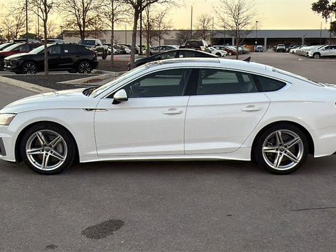Used 2021 Audi A5 2.0T Premium image 2