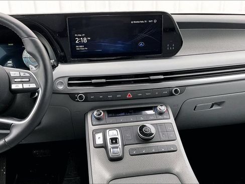 Used 2025 Hyundai Palisade SEL FWD image 7