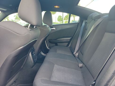 Used 2022 Dodge Charger R/T w/ Blacktop Package RWD image 15