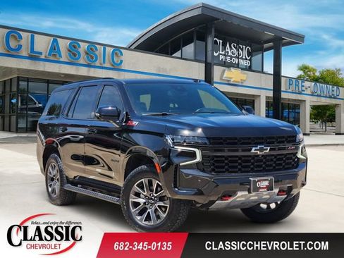 Used 2024 Chevrolet Tahoe Z71 w/ Luxury Package AWD/4WD image 1