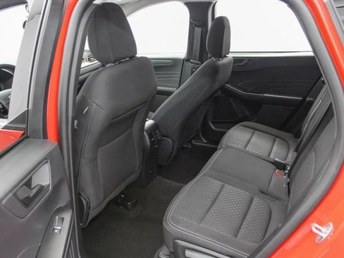 Used 2024 Ford Escape Active AWD/4WD image 15