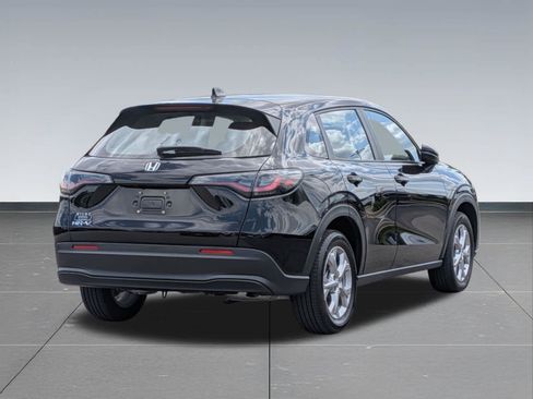 Used 2024 Honda HR-V LX image 6