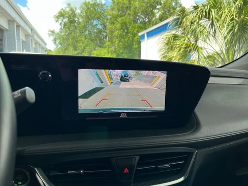 Used 2025 Buick Encore GX Preferred image 24