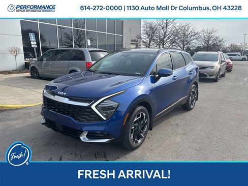 Used 2025 Kia Sportage SX image 8