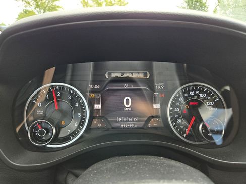 Used 2020 RAM 1500 Big Horn AWD/4WD image 19