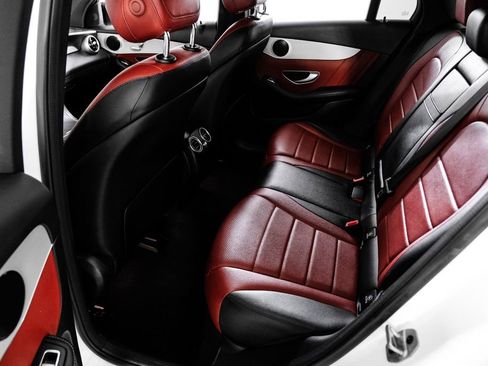 Used 2022 Mercedes-Benz GLC 300 w/ AMG Line image 42