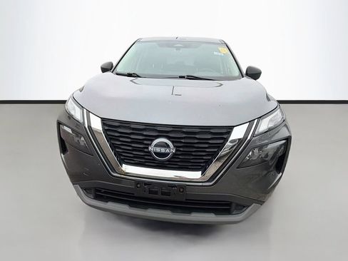 Used 2022 Nissan Rogue S AWD/4WD image 2