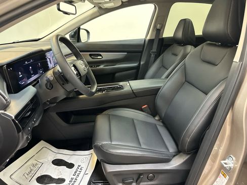 Certified 2025 Nissan Murano SL AWD/4WD image 4