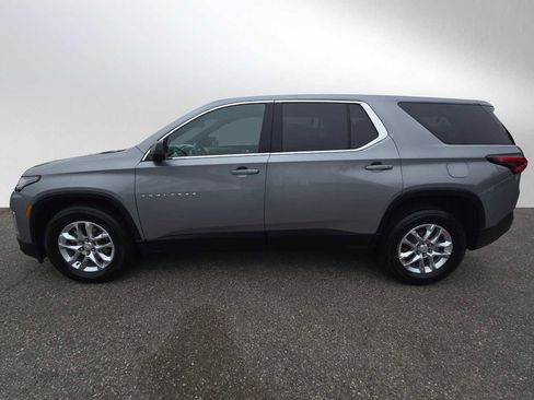 Used 2023 Chevrolet Traverse LS AWD/4WD image 6