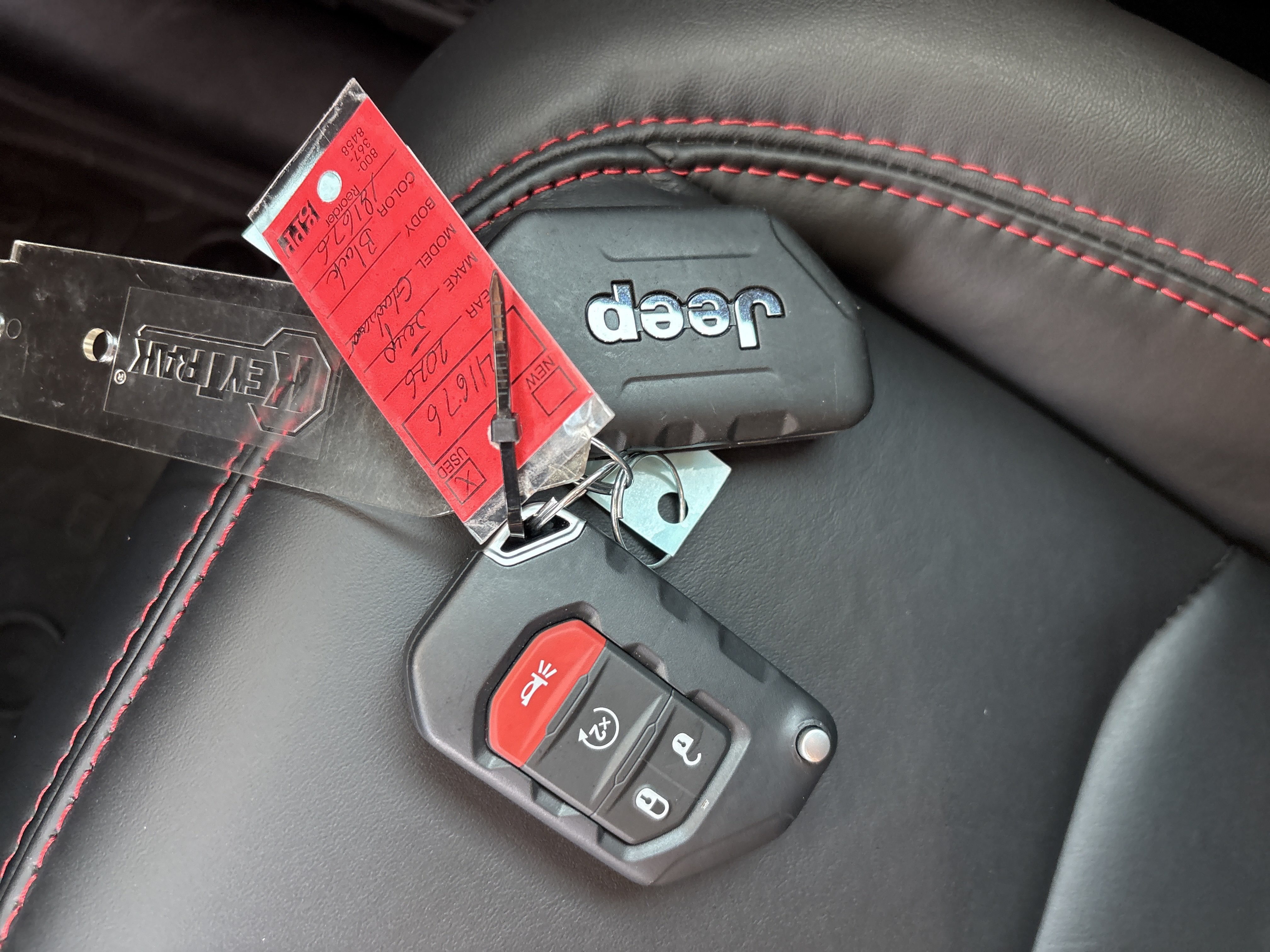 Used 2026 Jeep Gladiator Rubicon AWD/4WD image 36